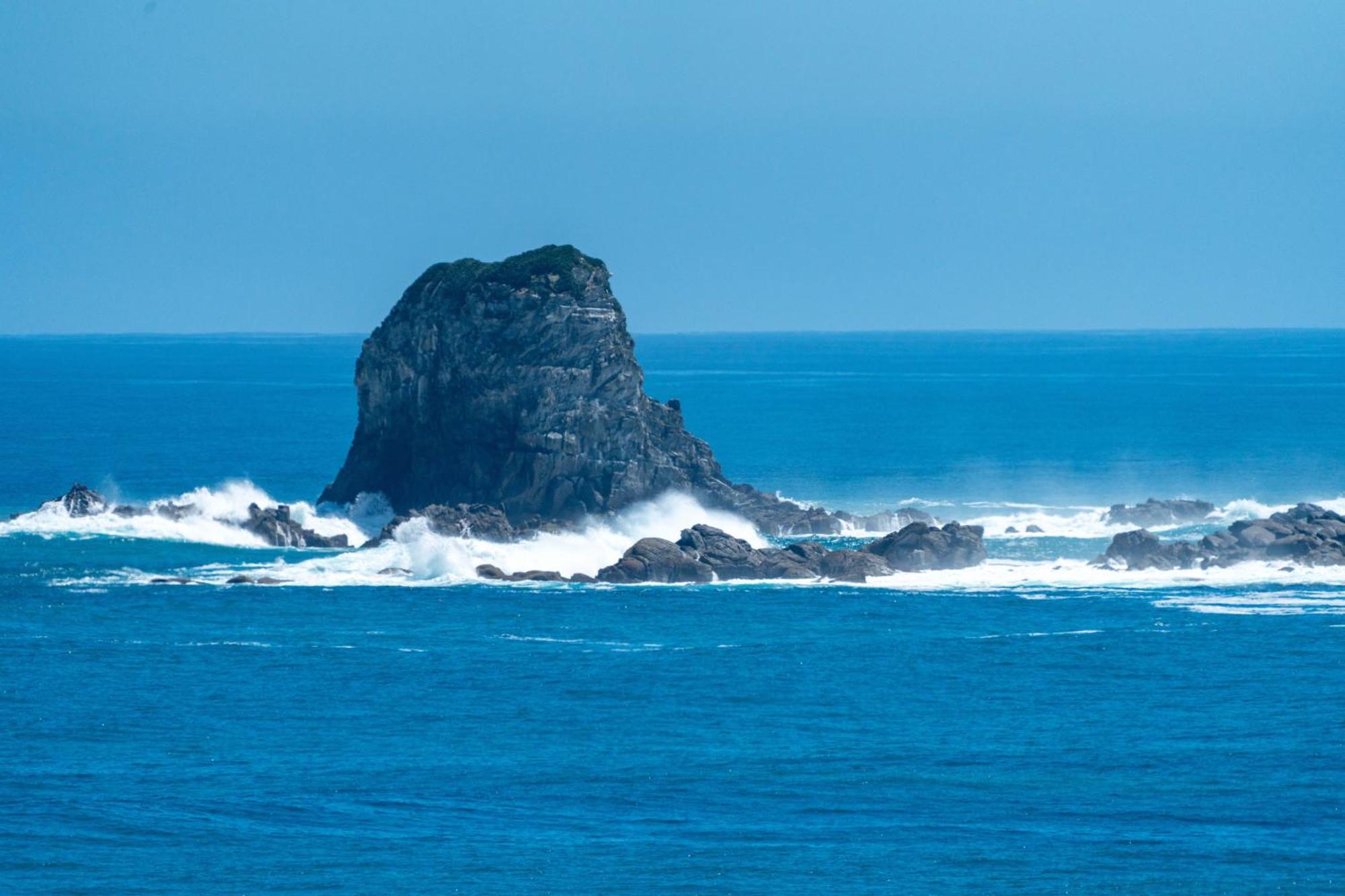 ホテル The Hole In The Rock Yurt Cape Foulwind エクステリア 写真